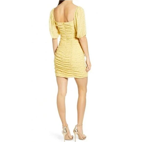 New ALL IN FAVOR Women's Yellow Floral Sasha Ruched Mini Dress Size S - Picture 2 of 8